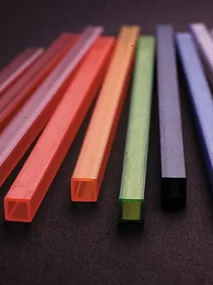 Oblíbený Profil 10x10mm, červený, 2m