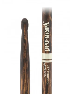 Akční Nabídka ProMark Classic Forward 747 FireGrain Hickory Drumstick, Oval Wood Tip
