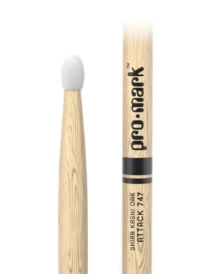 ProMark Classic Attack 747 Shira Kashi Oak Drumstick, Oval Nylon Tip Poslední Šance