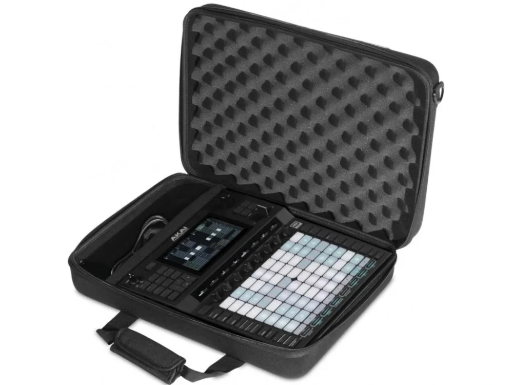 Creator Akai Force Hardcase Black Časově Omezené