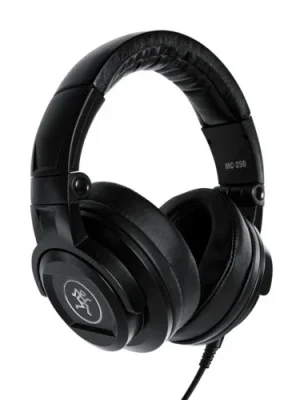 Mackie MC-250 Finální Výprodej