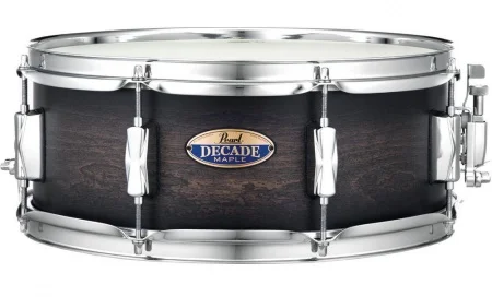 Cenová Bomba PEARL Decade Maple 14x5,5" Snare (SSB)